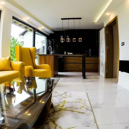 Διαμέρισμα Luxury Ali *